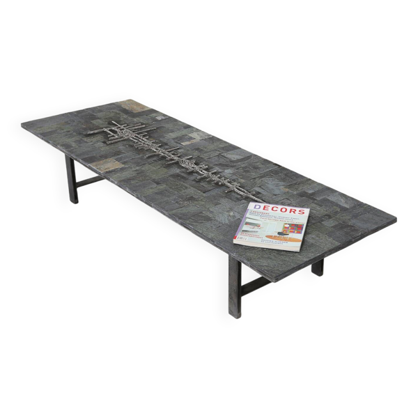 Rare table basse brutaliste en pierre brésilienne par Pia Manu, vers 1960