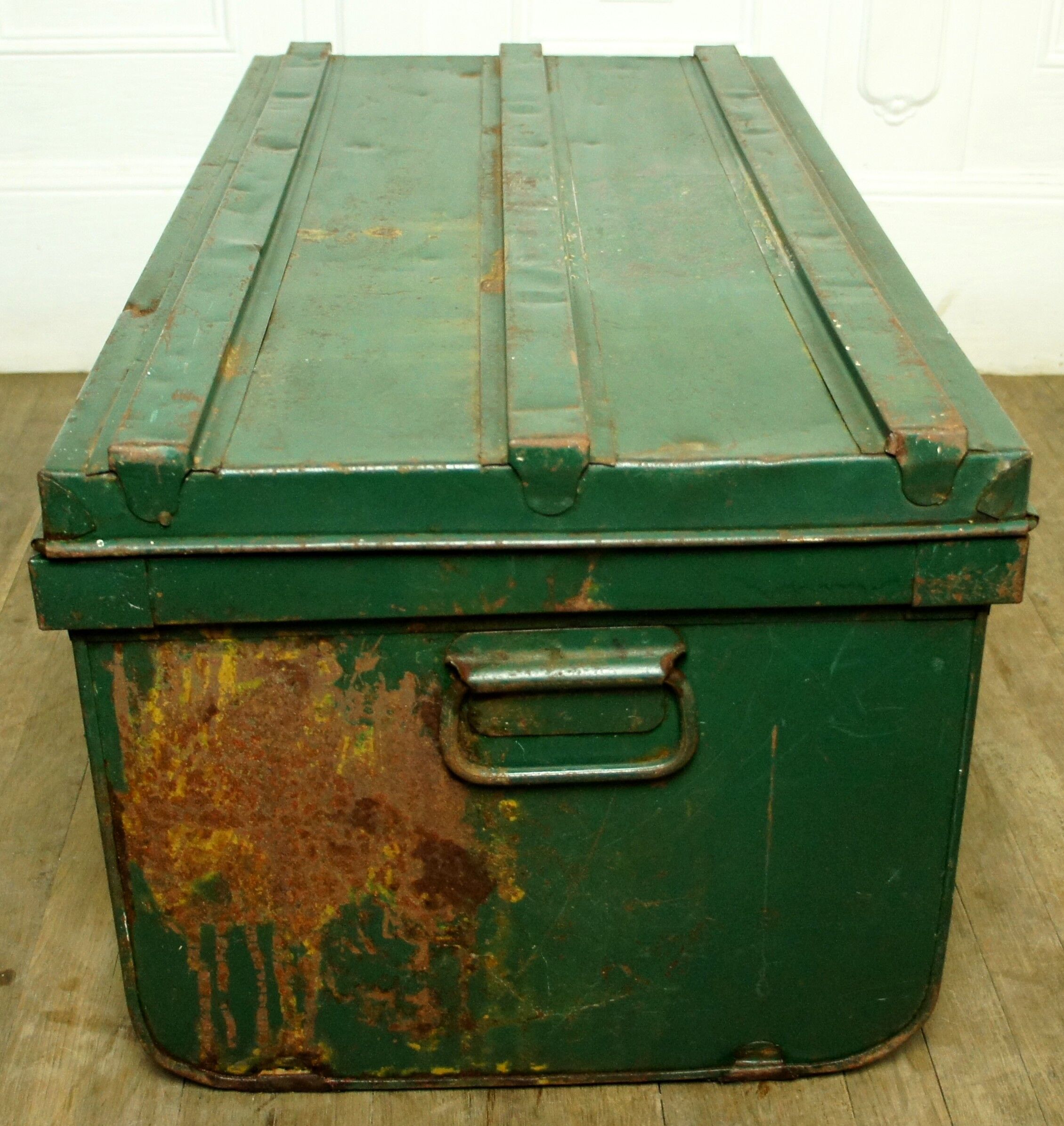 Military metal storage box