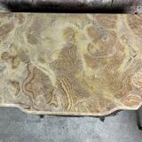 Commode galbée de style transition Louis XV/XVI en marqueterie et bronze