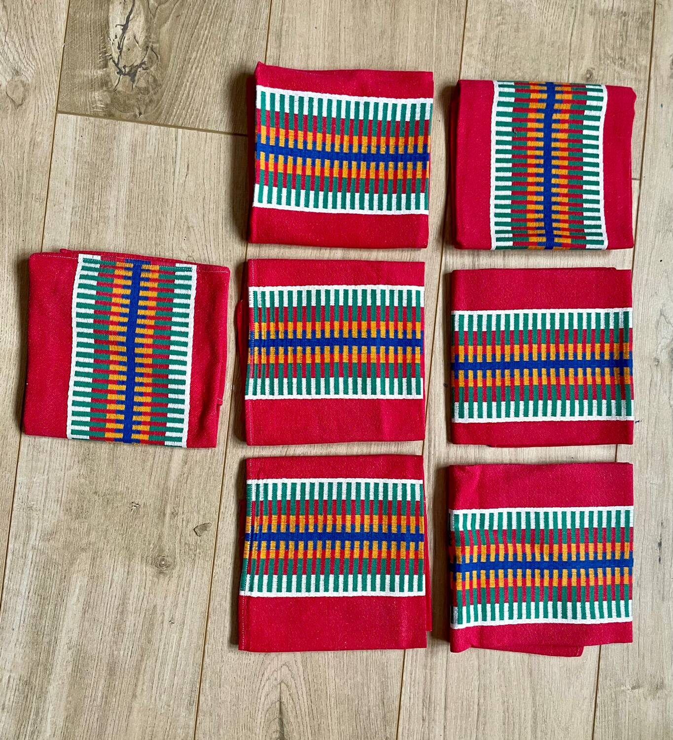 Lot 7 serviettes de table vintage coton