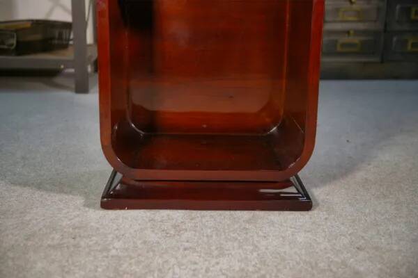 Art Deco mahogany bedside table/occasional unit with lacquered finish, 1930s