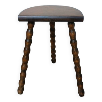 Tripod wooden stool
