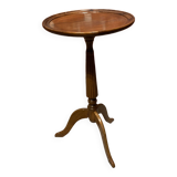 Wooden tripod pedestal table