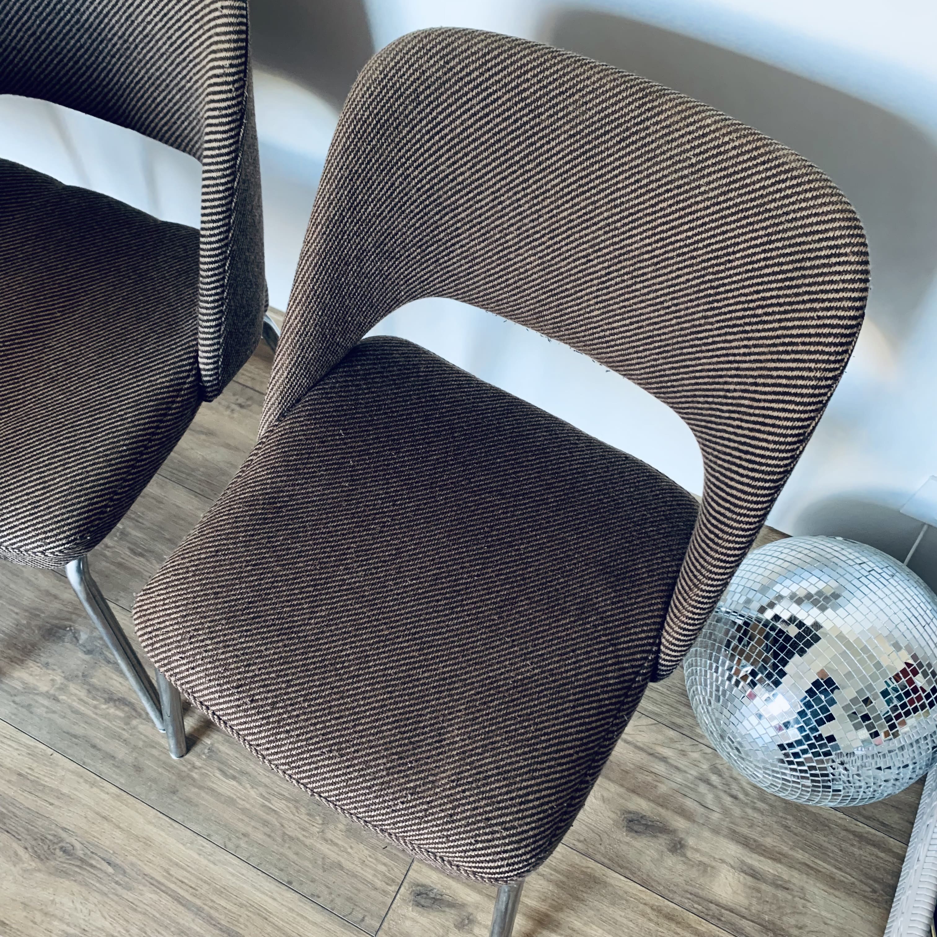 4 fabric and metal chairs