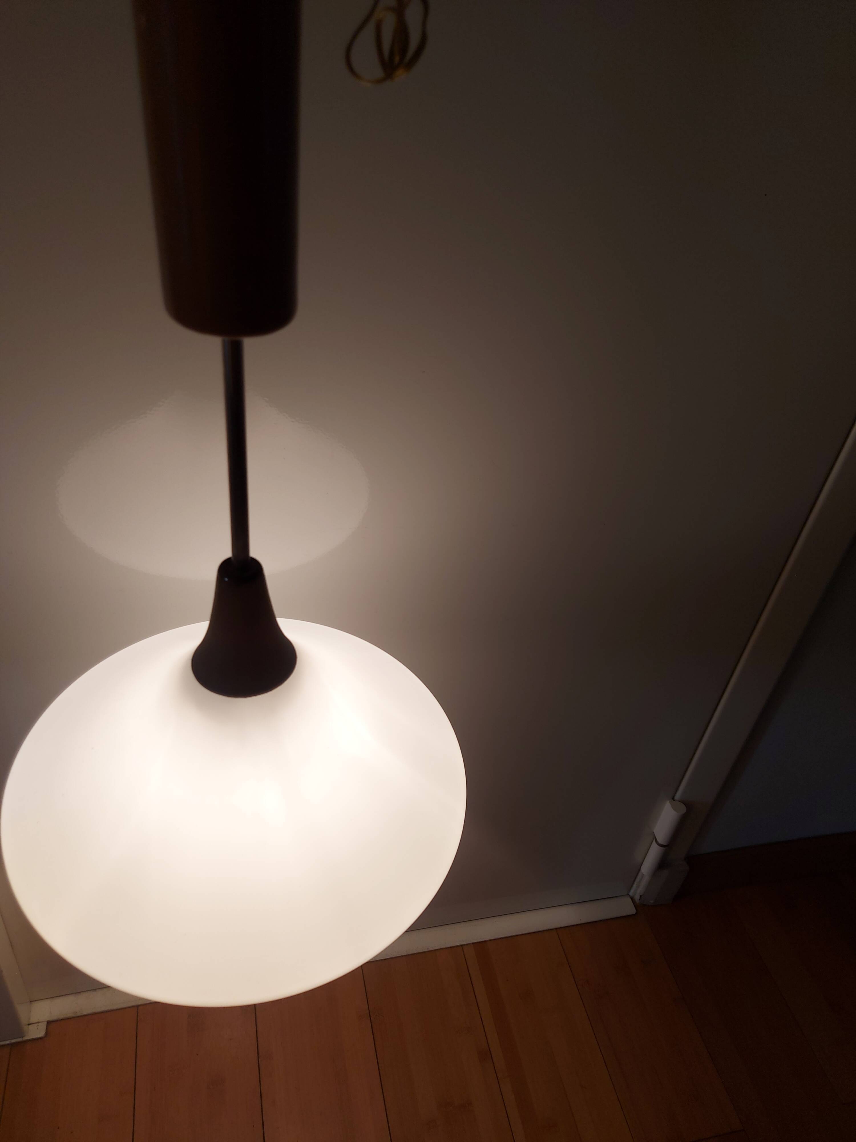 Scandinavian hanging