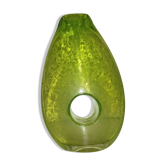 Vase artisanal vintage en verre soufflé vert chartreuse
