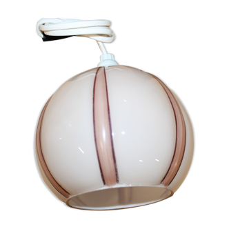 Glass ball suspension