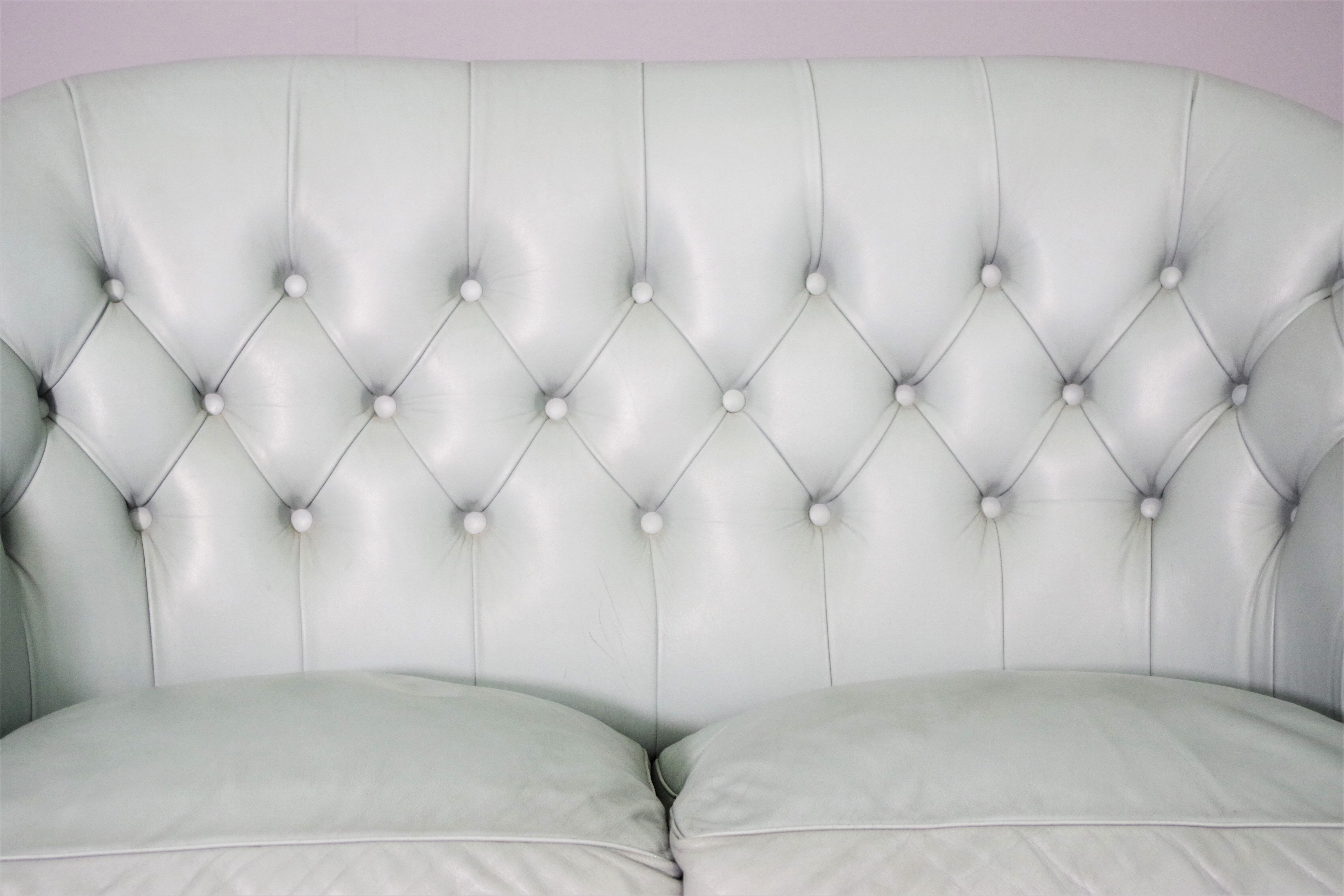 2 seater sofa in Valdichienti leather, 80s