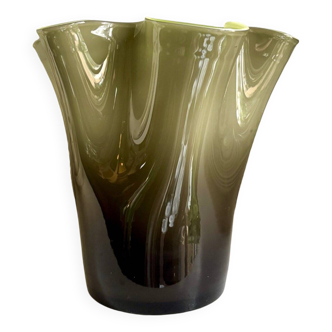 Green blown glass handkerchief vase