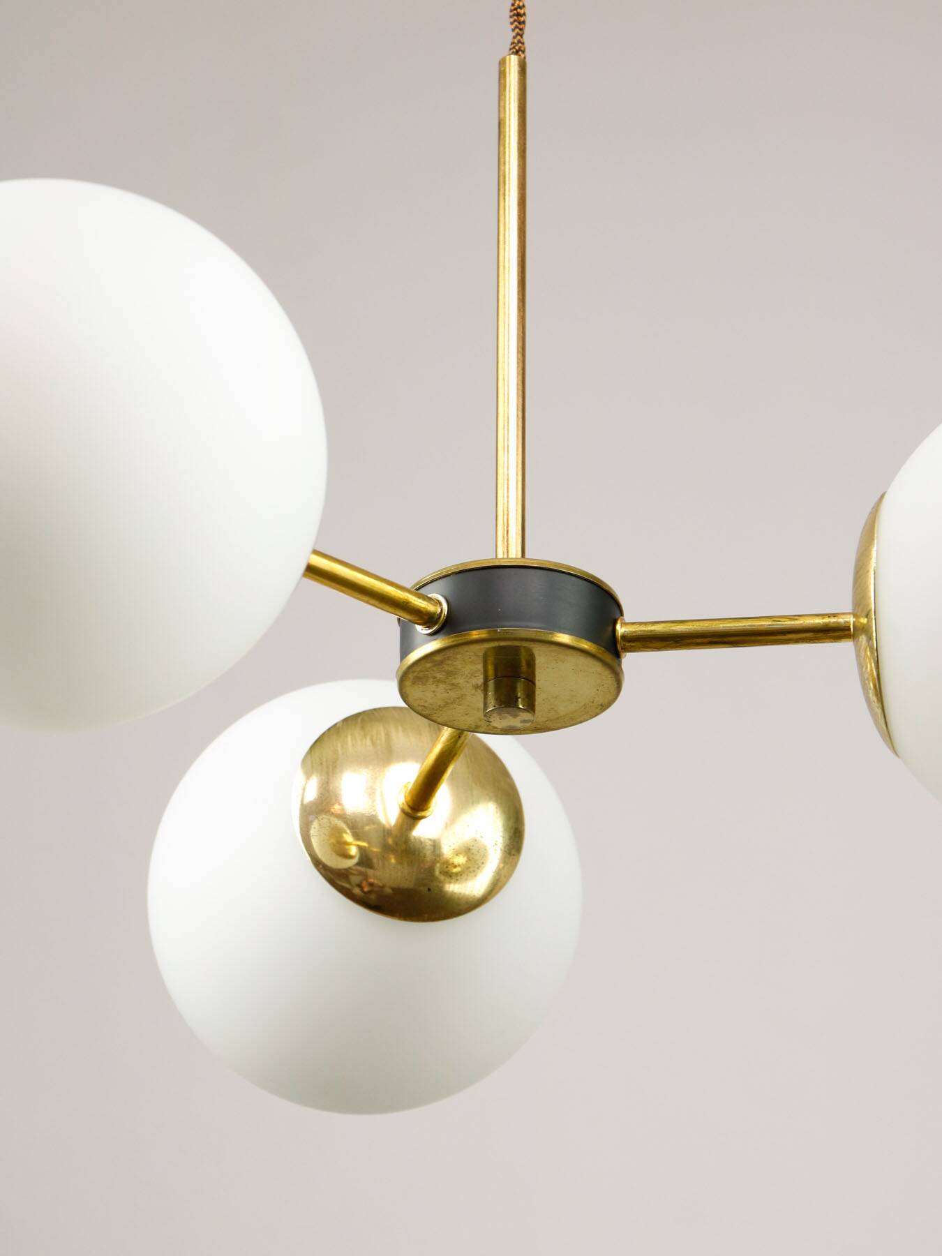 Mid-Century Modern Italian Chandelier in Brass and Opaline Glass, 1960s