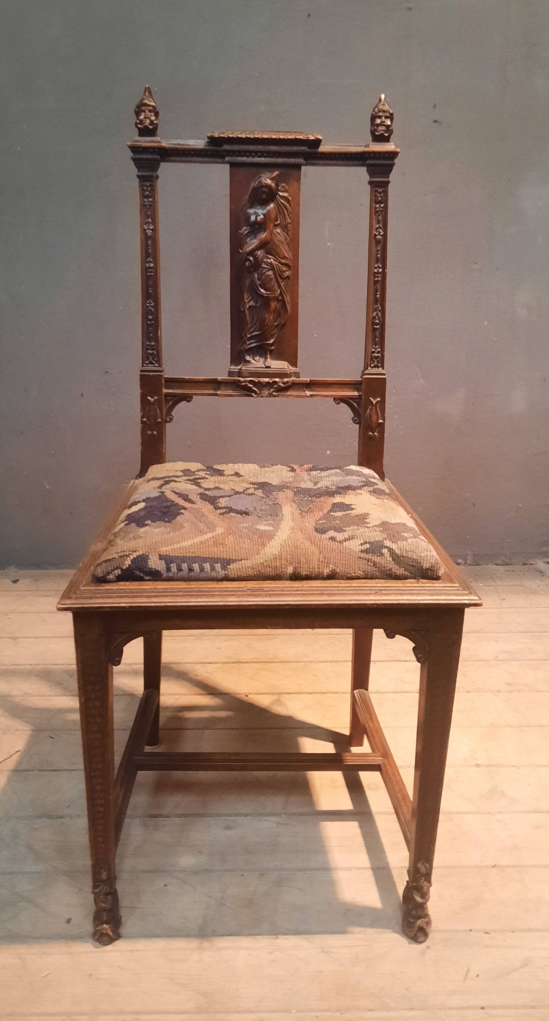 Medieval style chair