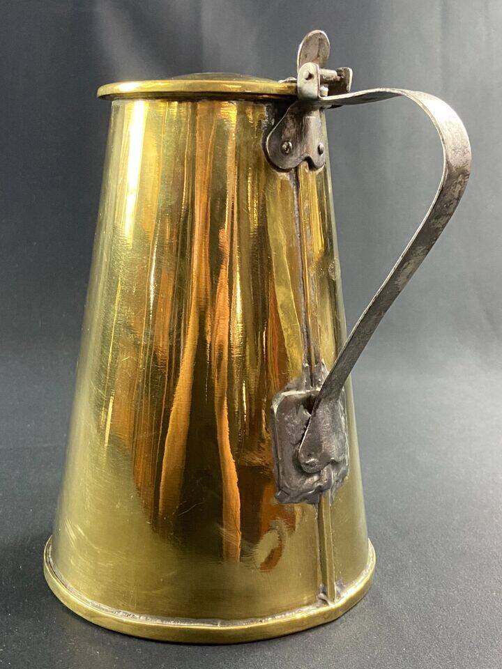 Jug covered pitcher coffee pot in brass late 18th century early 19th century