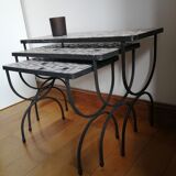 Tables gigognes