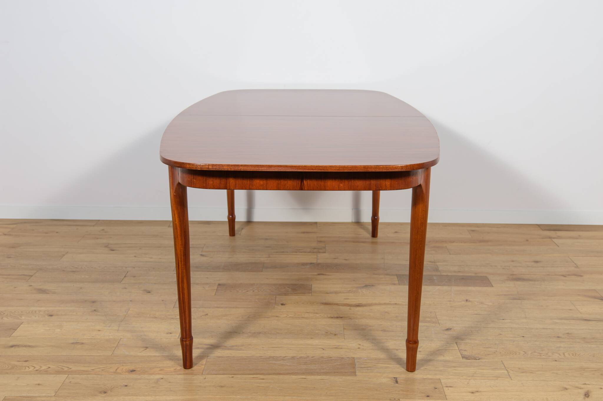 Mid-Century Oval Extendable Teak Dining Table from McIntosh, United Knigdom