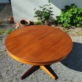 Baumann teak table