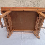 Foldable wooden serving tray