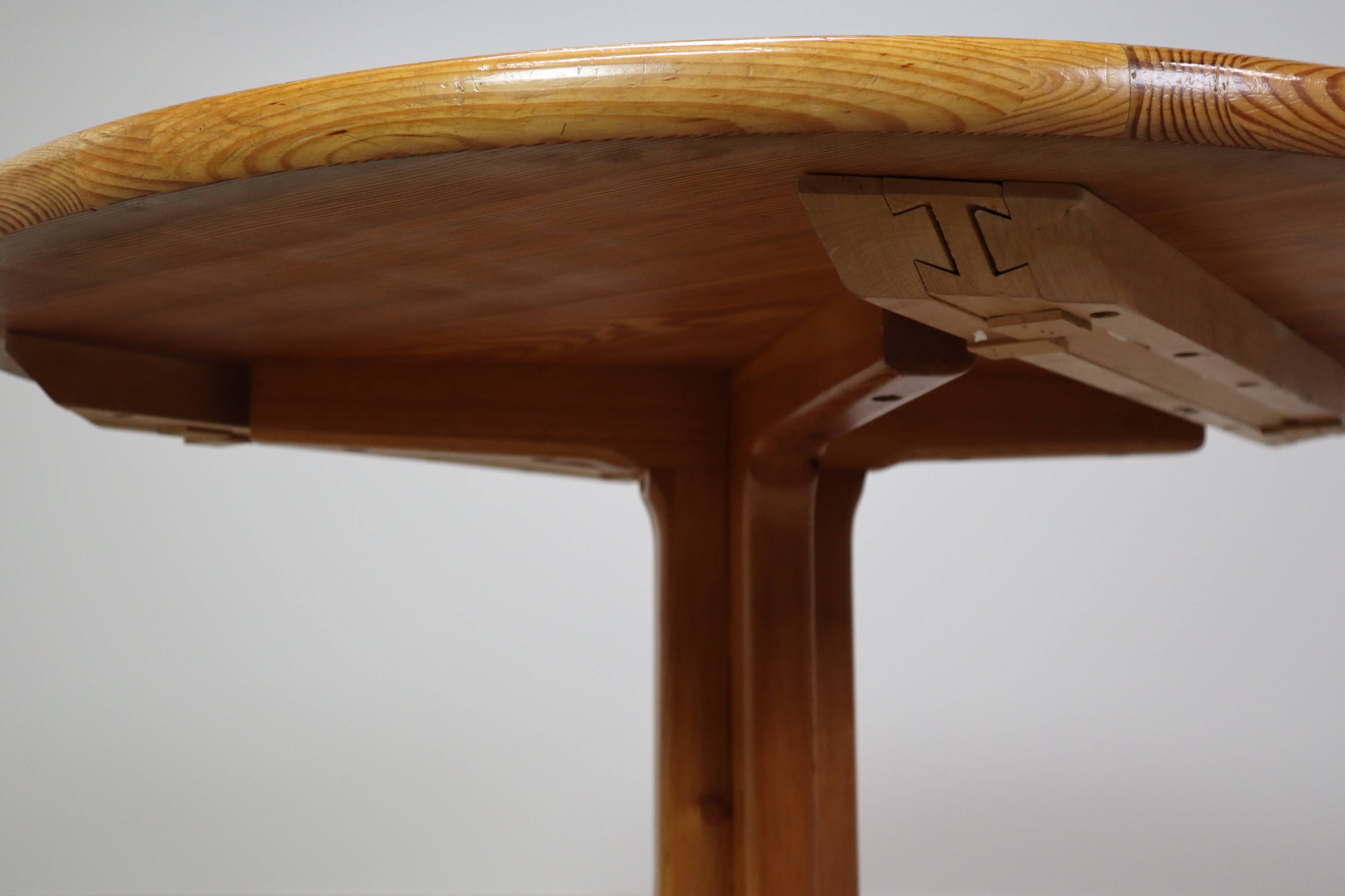 Scandinavian solid pine extendable dining table