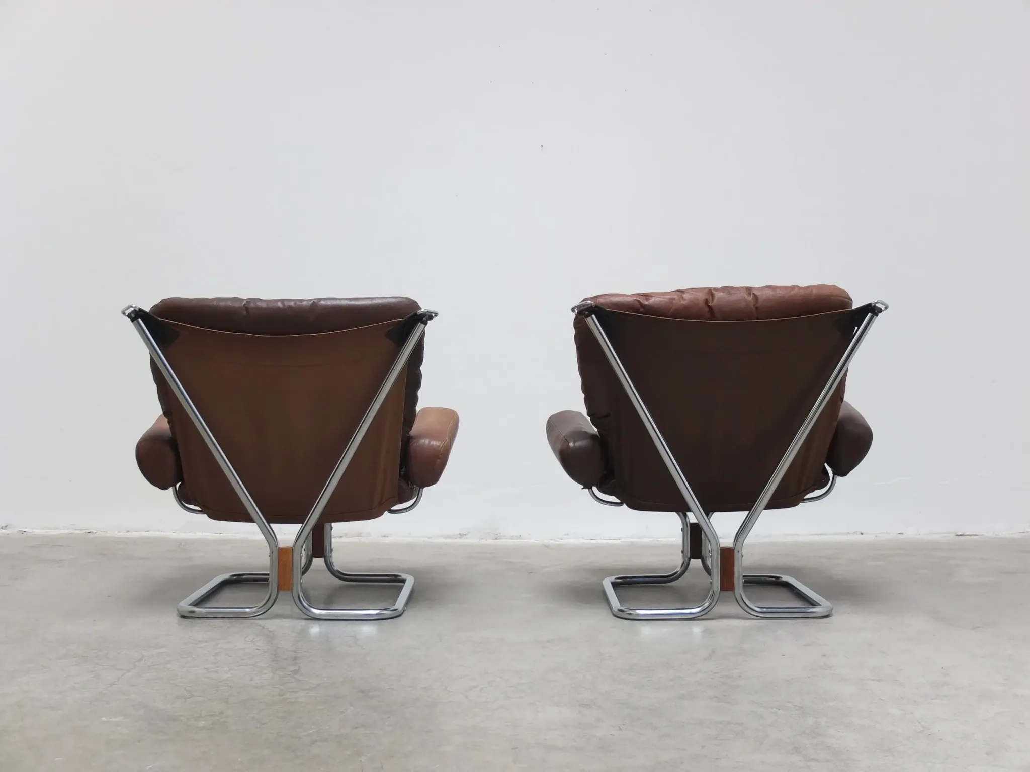 Pair of lounge chairs by Harald Relling for Westnofa, 1970s