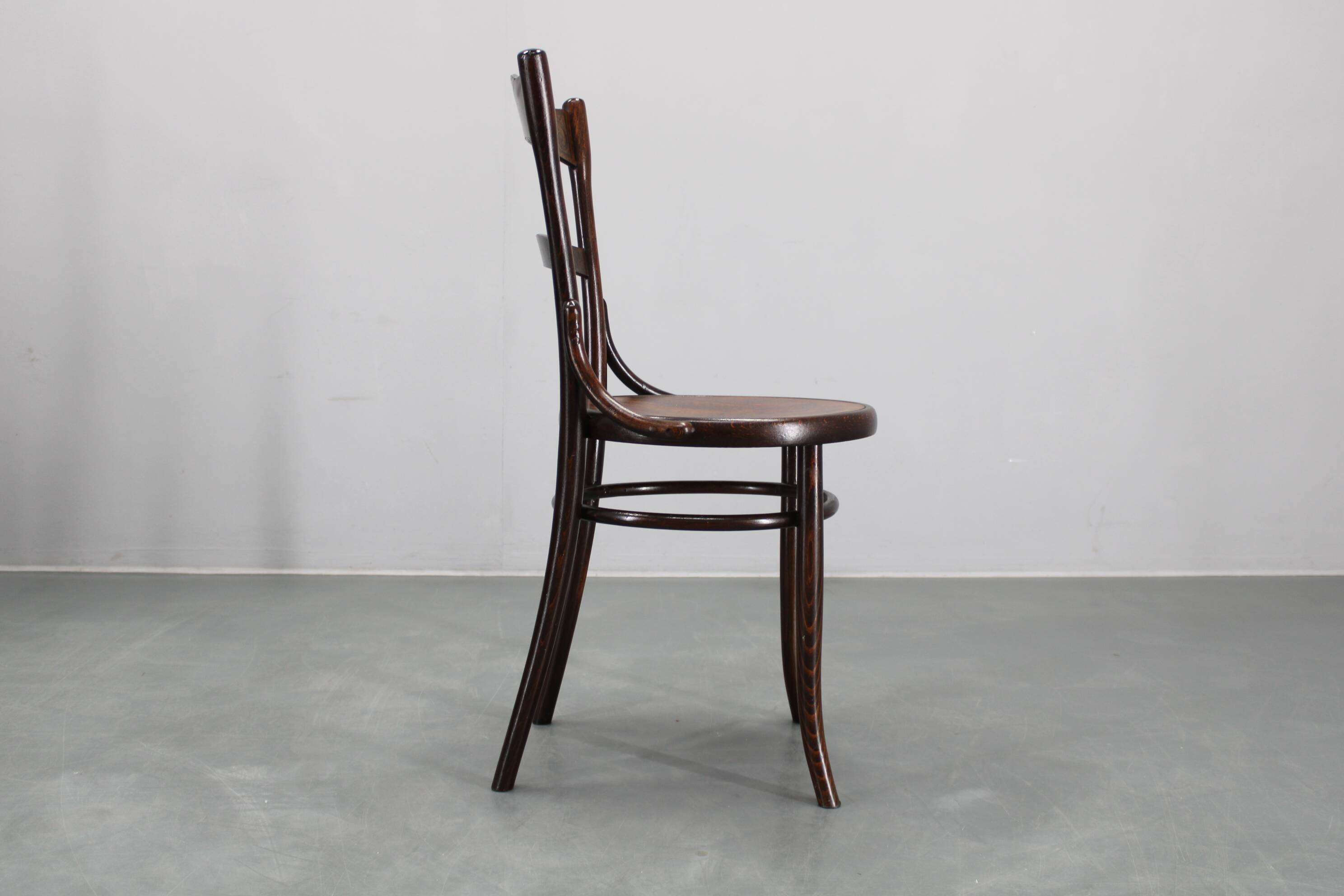1930s Thonet chair, Czechoslovakia
