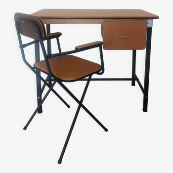 Office of the 60s/70s and its chair