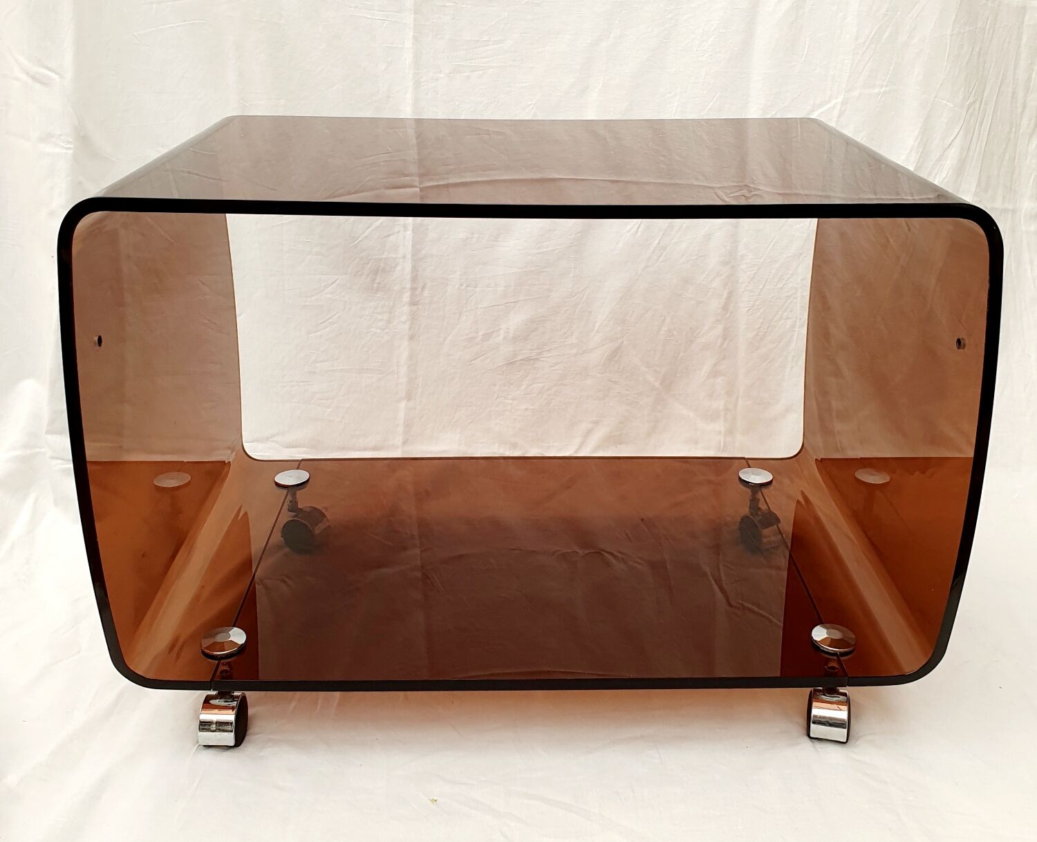 Meuble d'appoint en plexiglas fumé marron