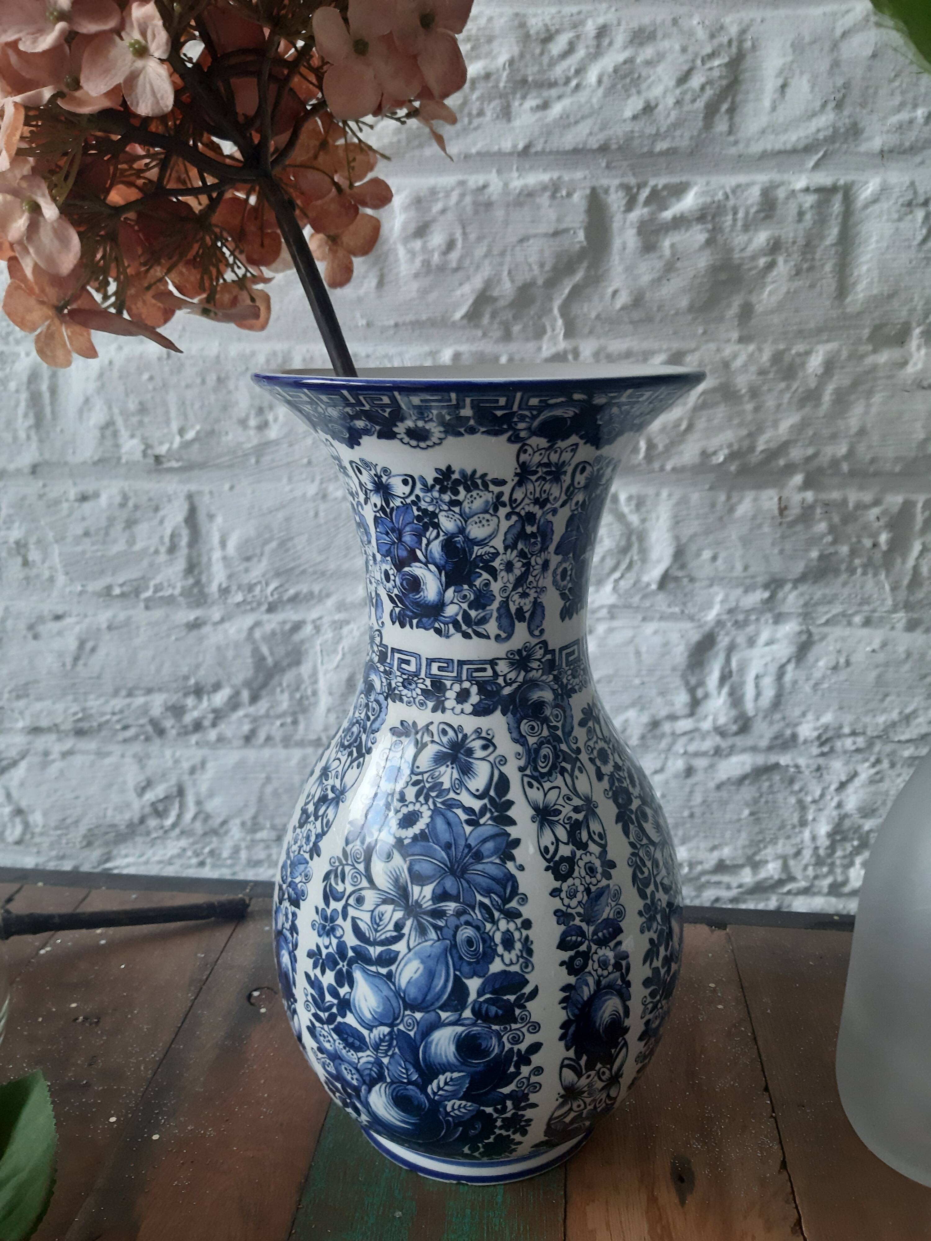 Blue and white Delft earthenware vase