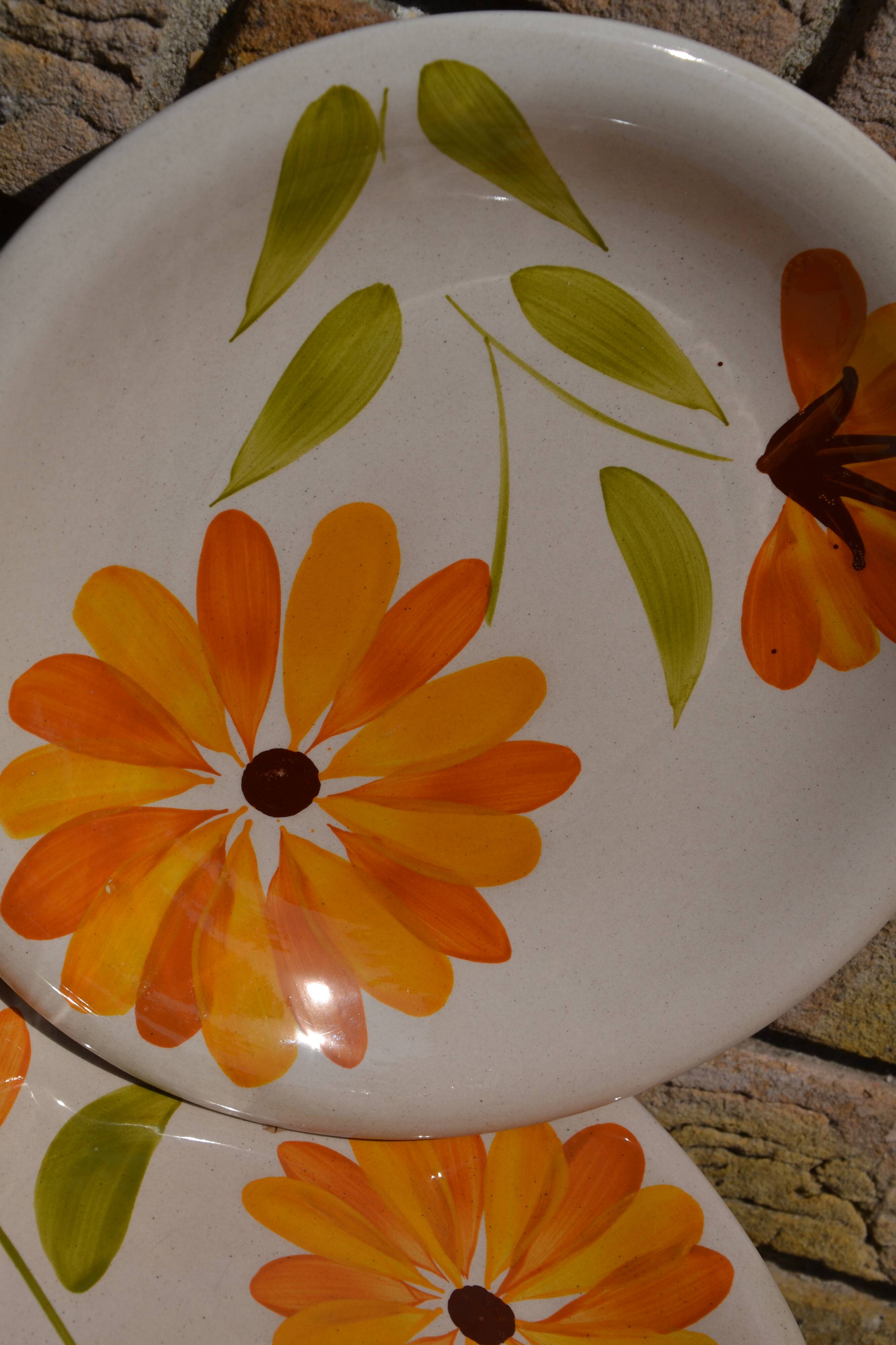 12 assiettes "Primula" Italy vintage