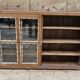 Ancien buffet vitré Art déco en teck birman