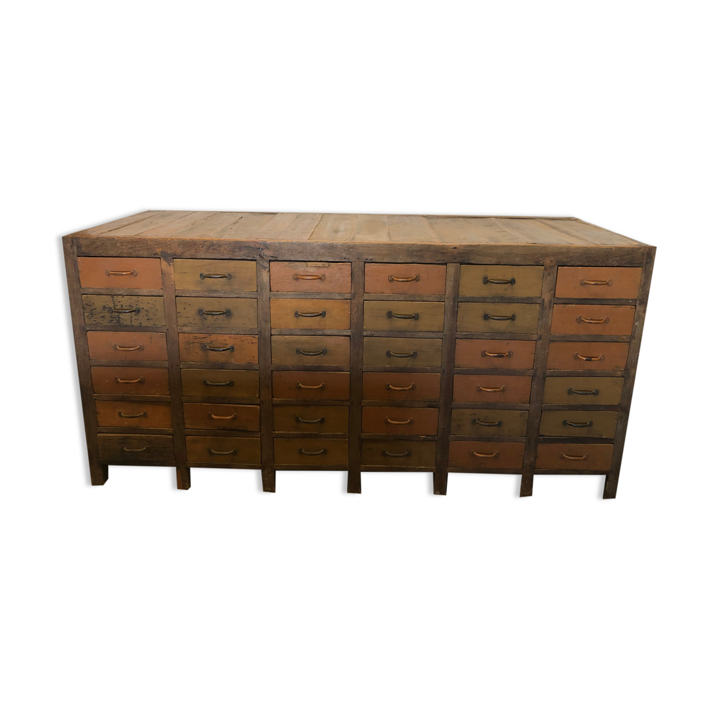 Trade furniture with 36 drawers