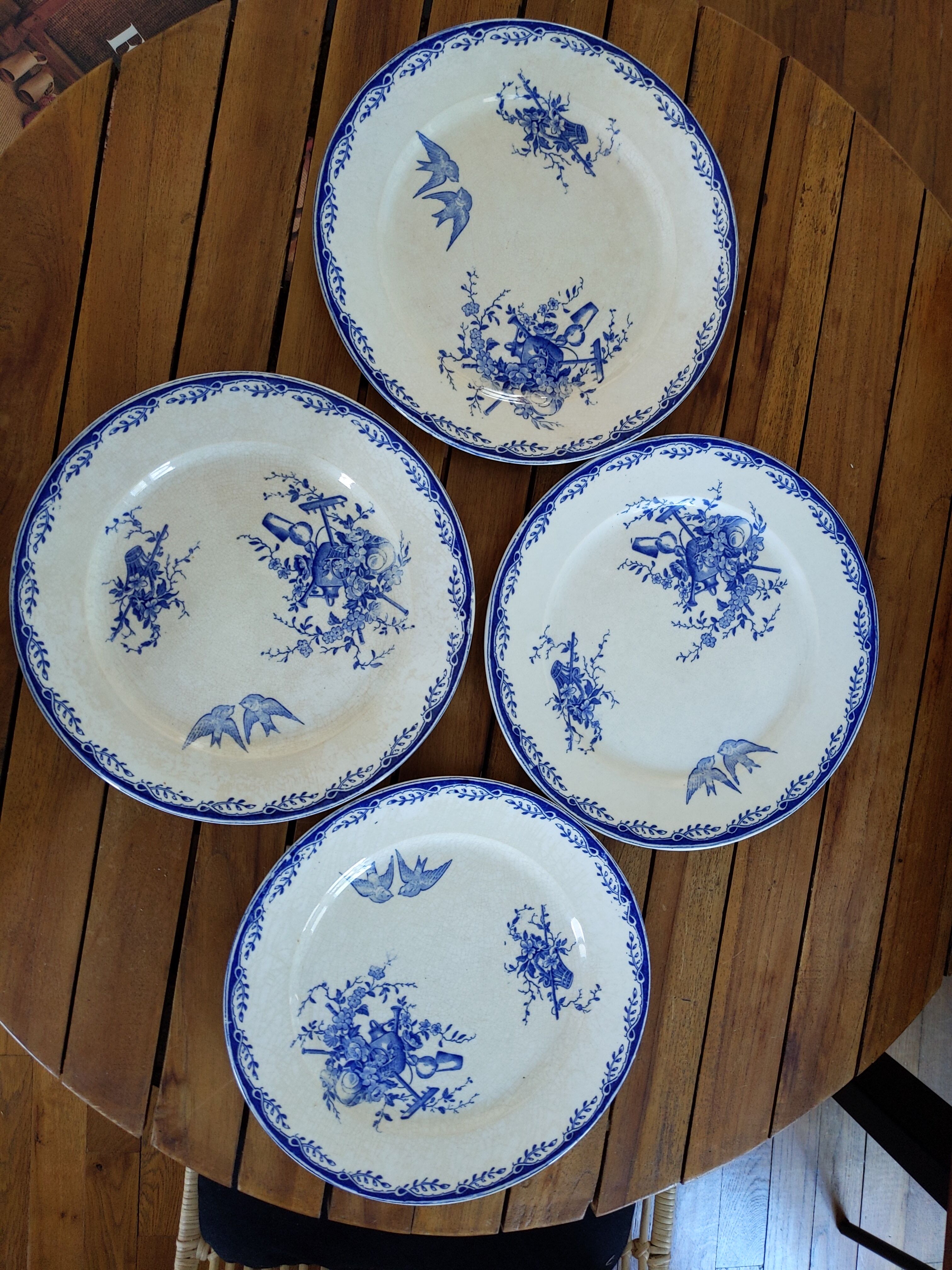 Old plates porcelain iron earth Sarreguemines Watteau