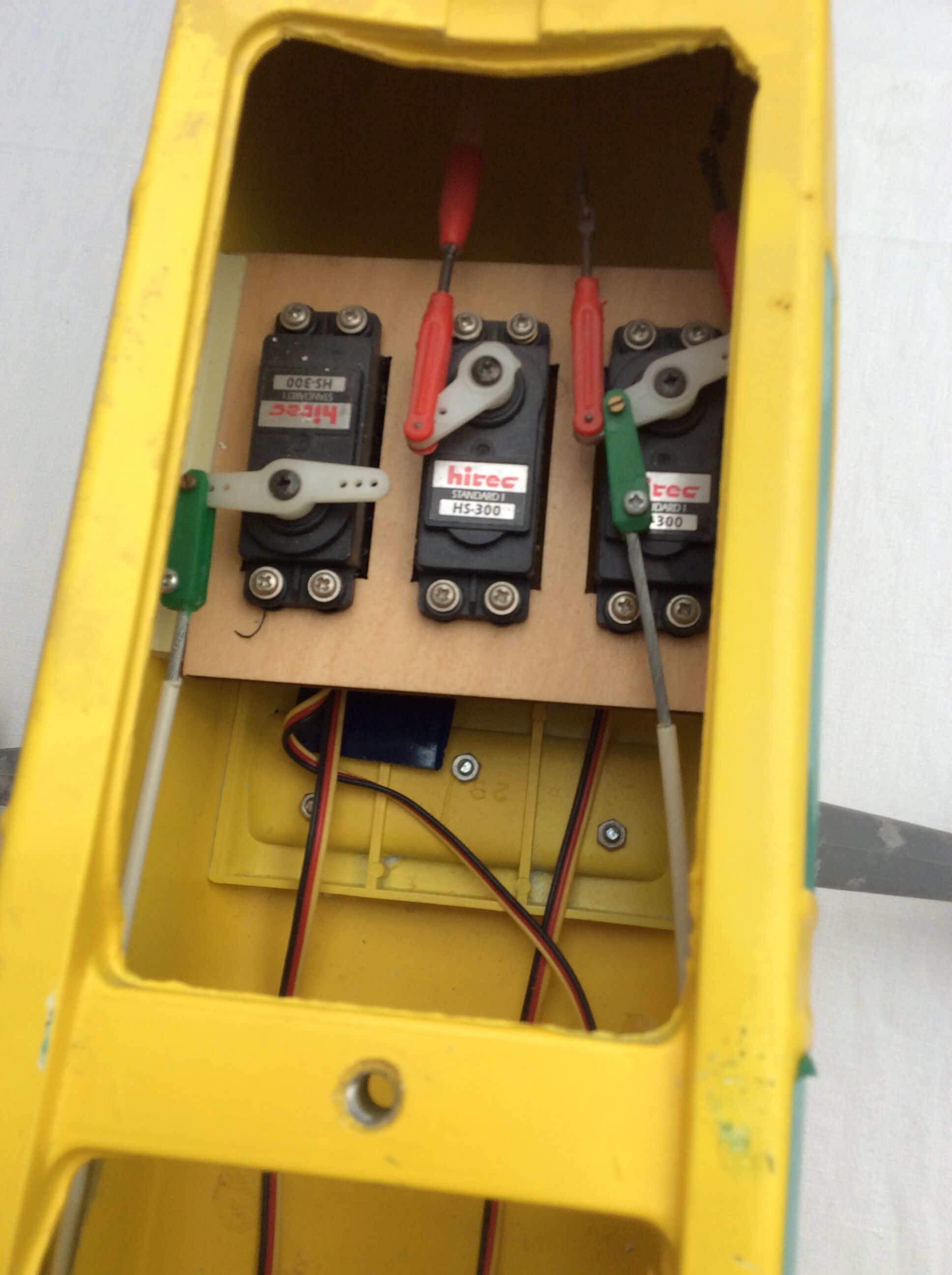 Model airplane circa 1980 years with gasoline engine in plastic dimension H-25cm- L-105- Pr-170