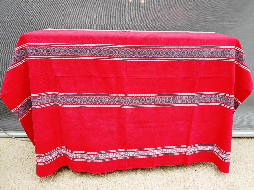 Vintage vermilion Basque tablecloth 180X130