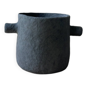 Vase en Papier Mâché