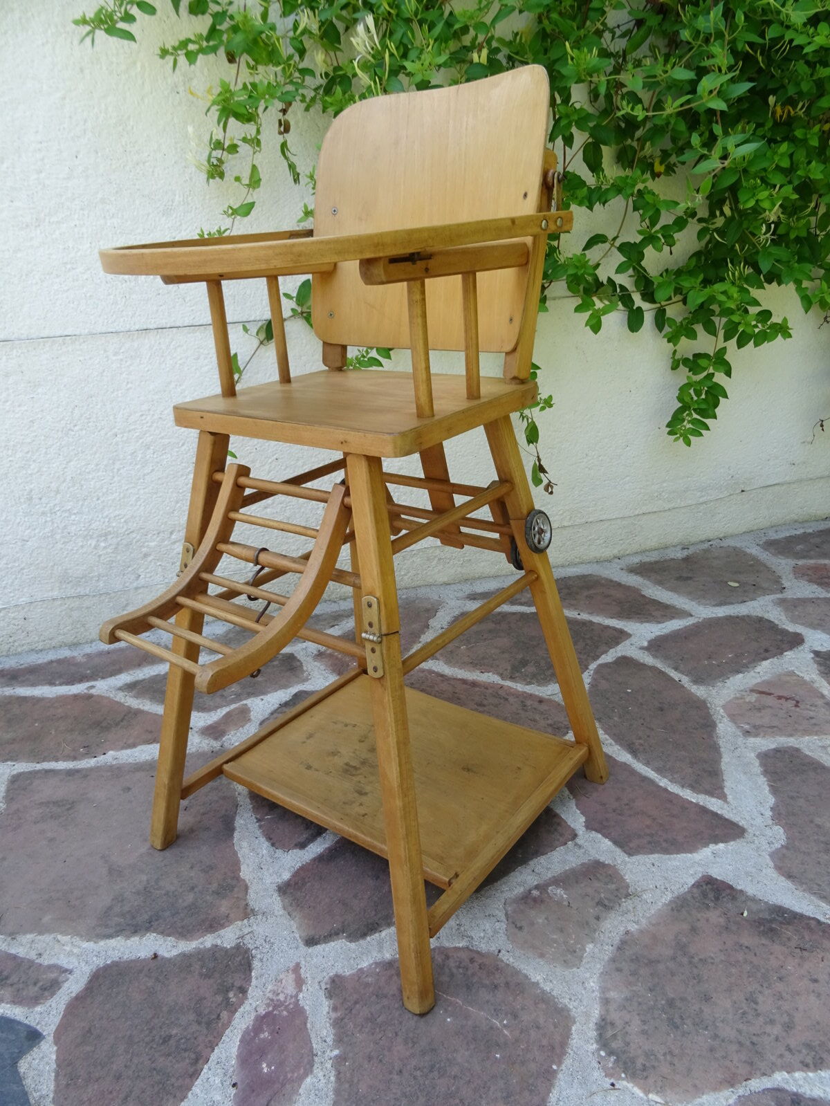 Chaise haute bébé Baumann