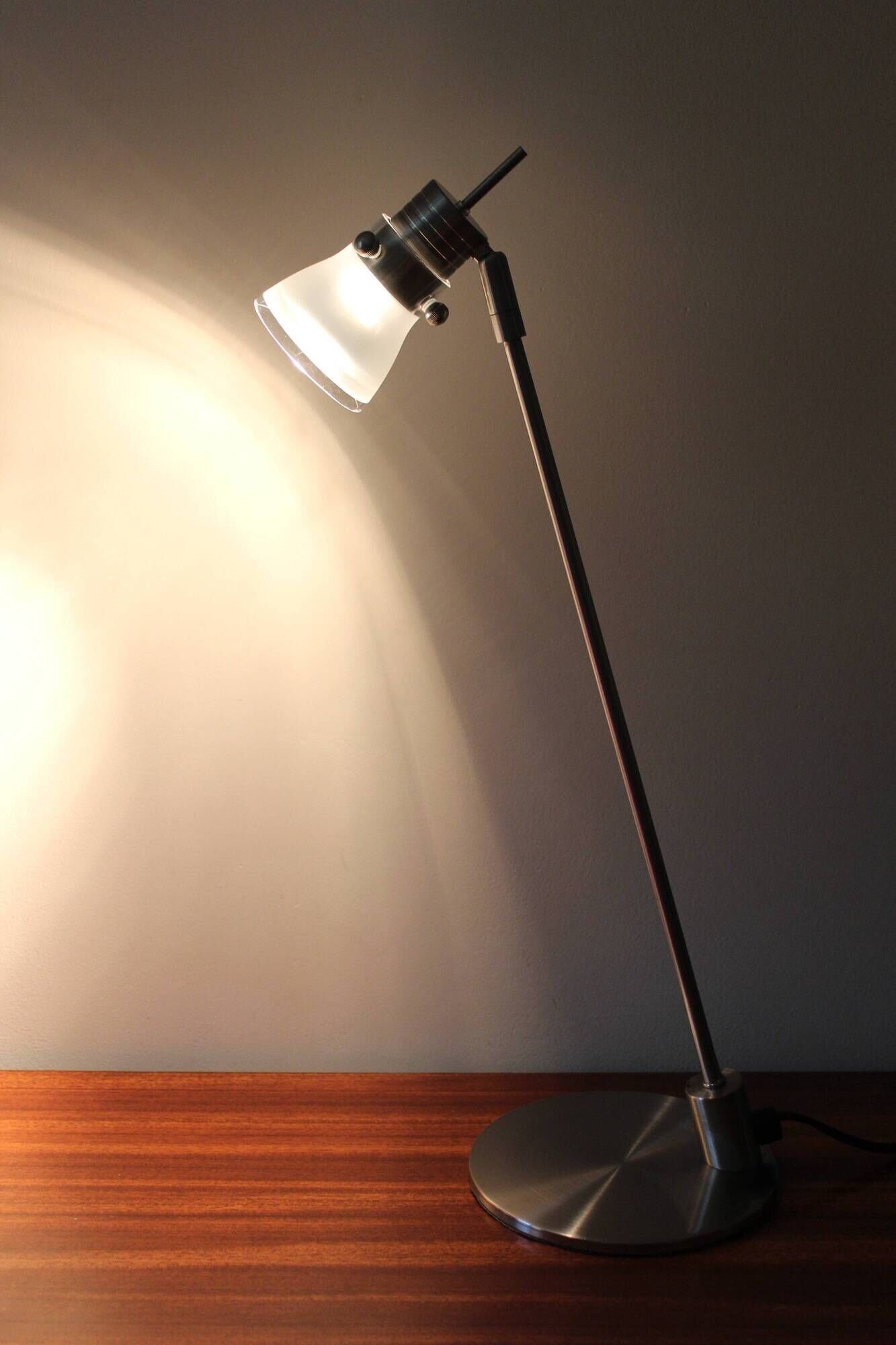 2000s design desk lamp