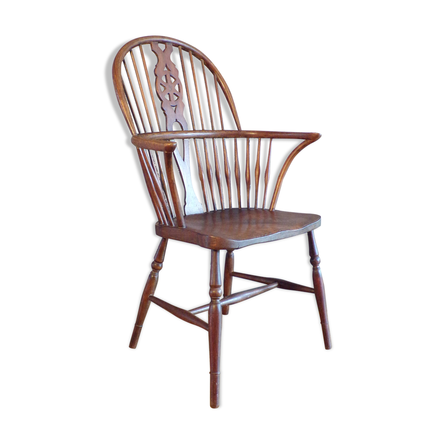 Scandinavian armchair windsor