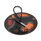 cheese platter with its Vallauris knife