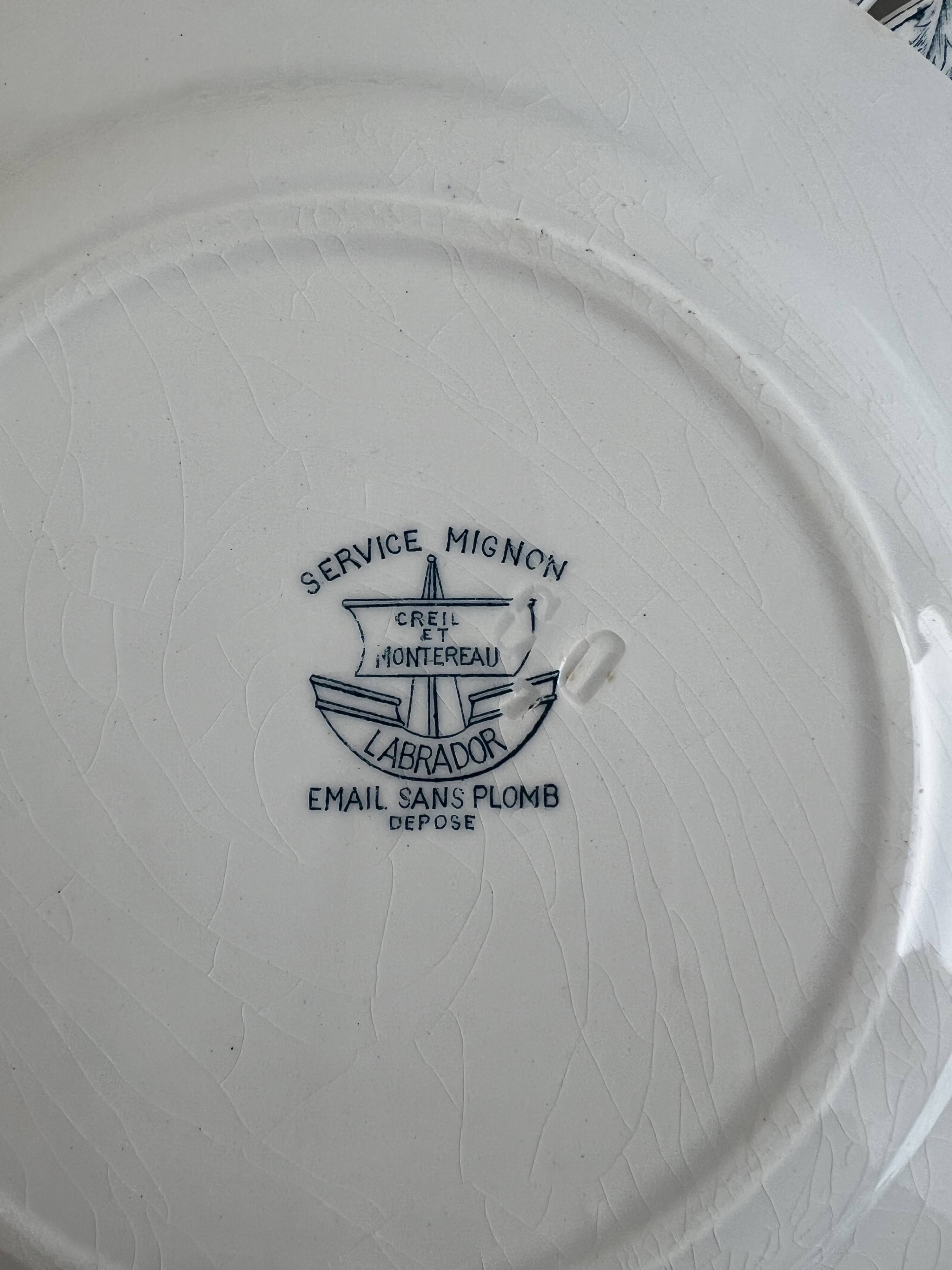 Set of 4 flat plates Creil and Montereau Labrador