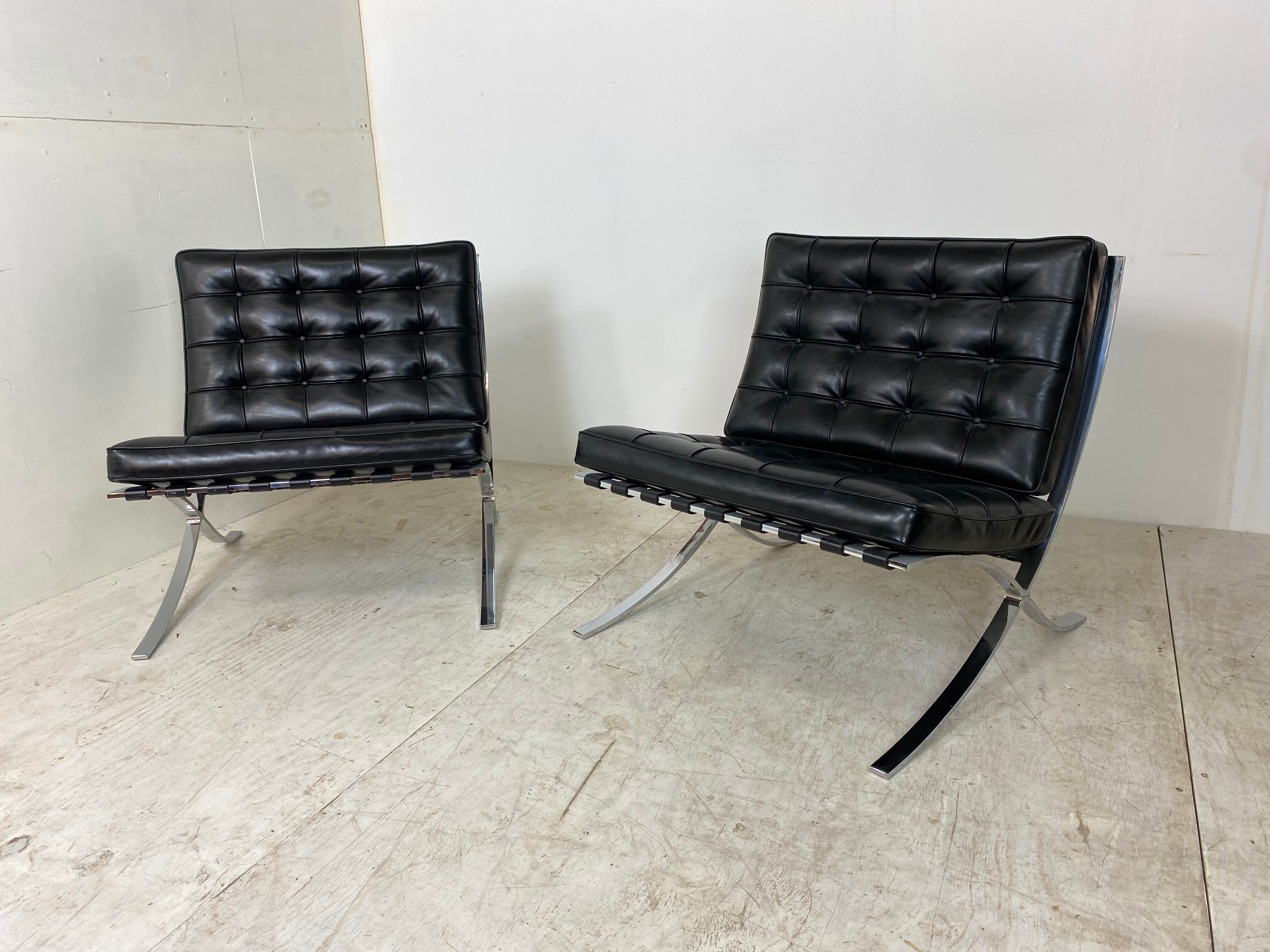 Pair of chairs Barcelona vintage Ludwig Mies Van der Rohe