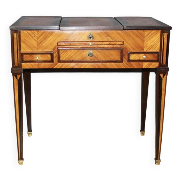 Coiffeuse Louis XVI en Marqueterie de Bois de Rose et Palissandre XVIIIe