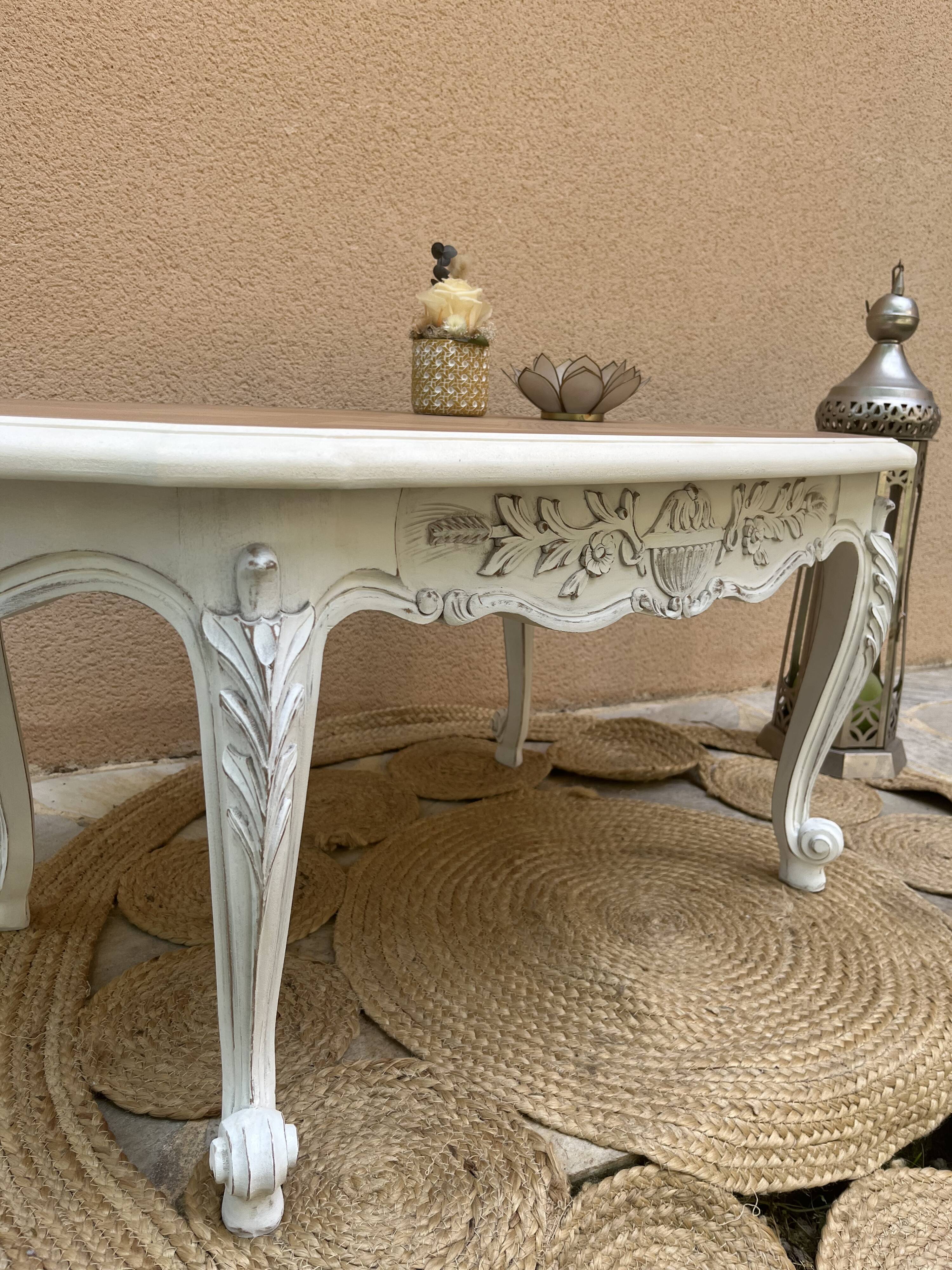 White and wooden bohemian style coffee table