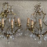 Pair of chandeliers with pendant