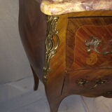 Comfortable curved Louis XVI style rosewood marquetry