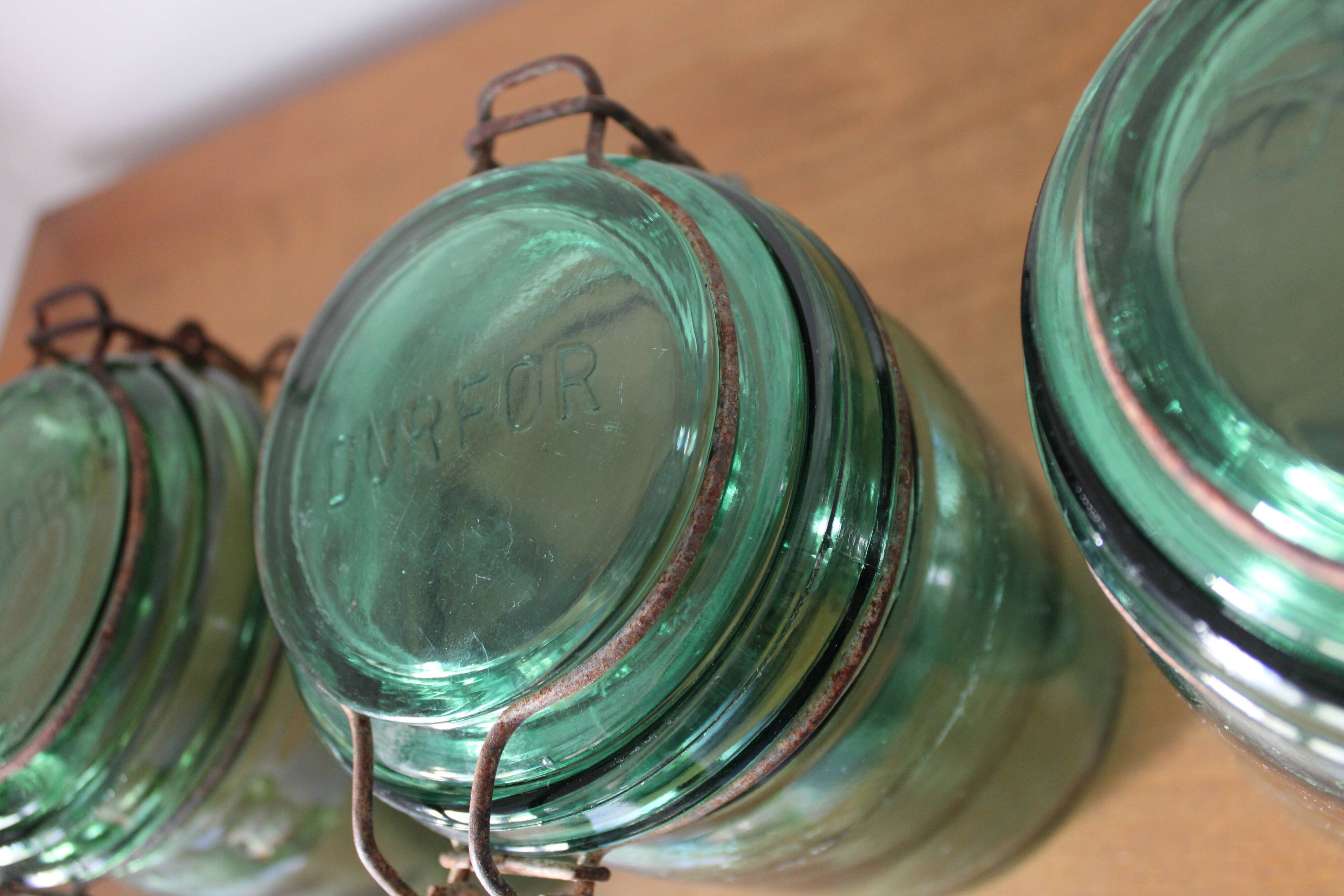 Lot of 3 green glass jars Durfort