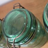Lot of 3 green glass jars Durfort