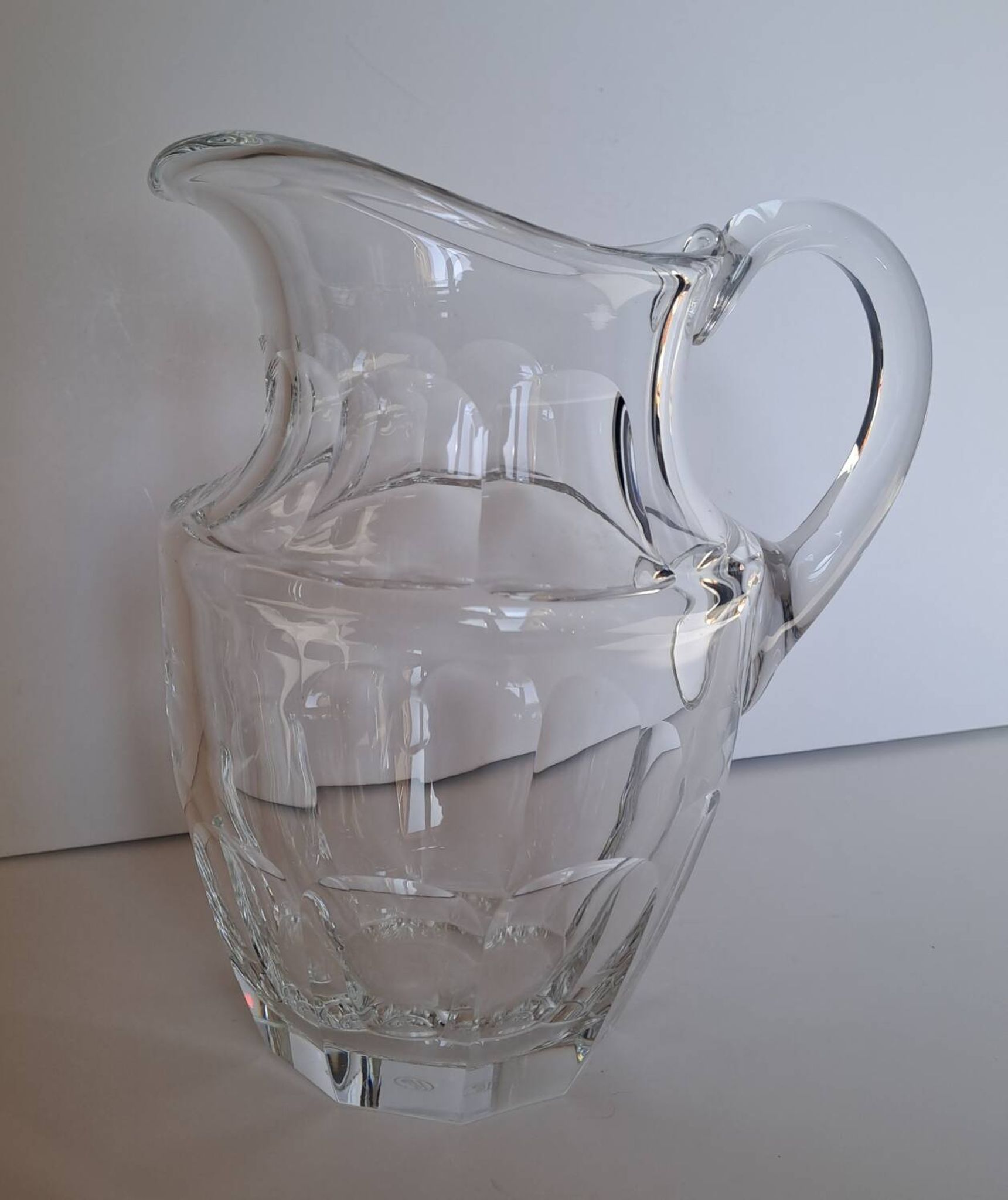 Pichet en cristal de Moser signé