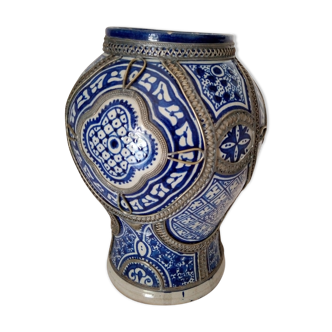 Ancien vase en faïence de Fès, Maroc