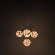 Chandelier Art Déco, verre marbré, laiton et chrome, années 1930