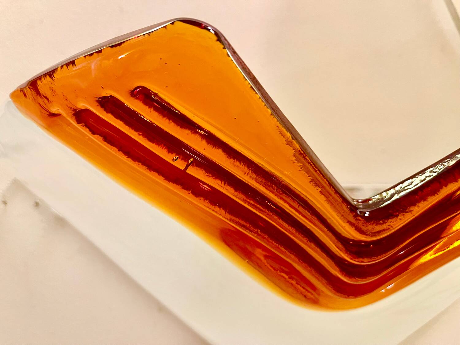 La Murina pair of two-tone Murano glass sconces, Italy 1980