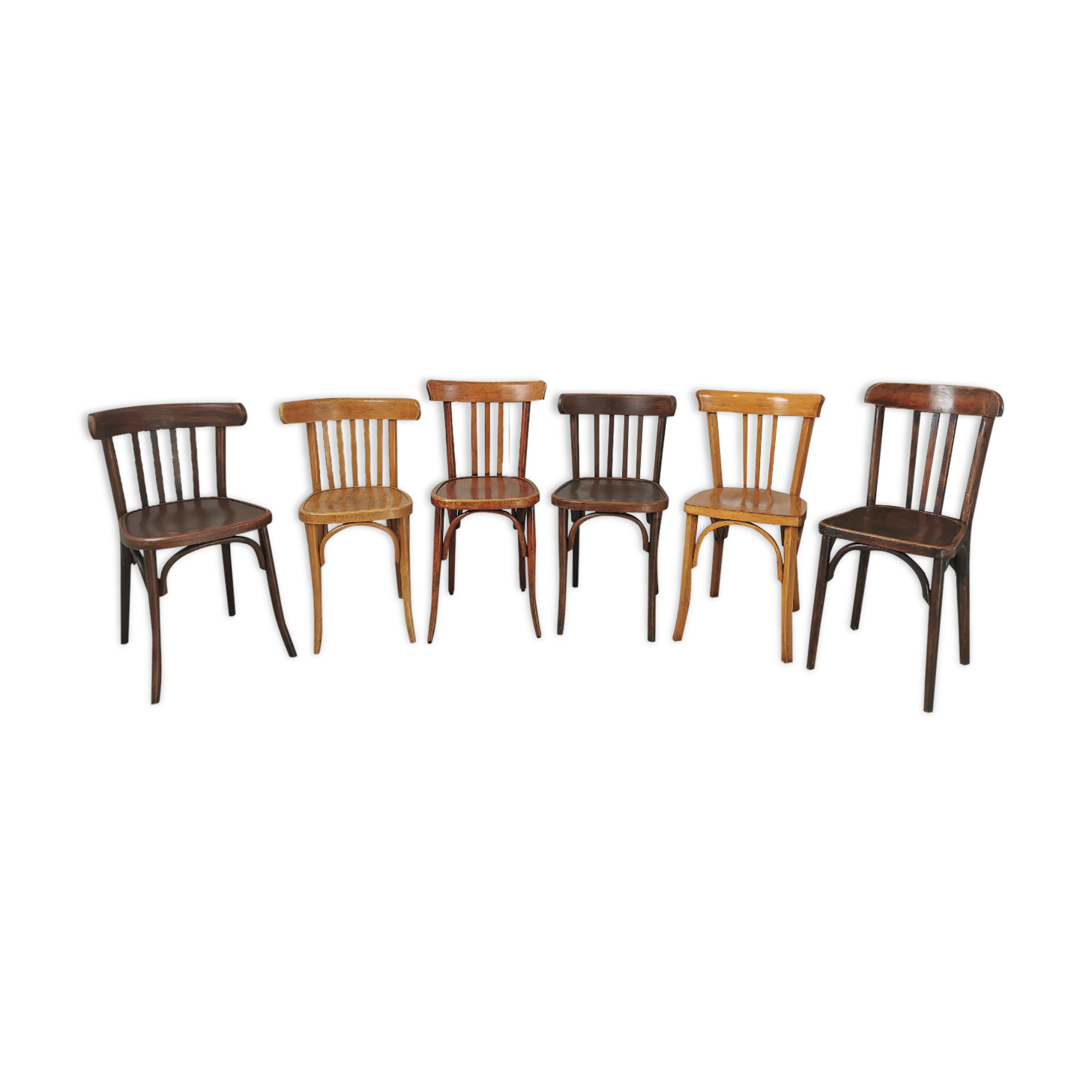 Series of 6 mismatched bistro chairs Mahieu and Luterma